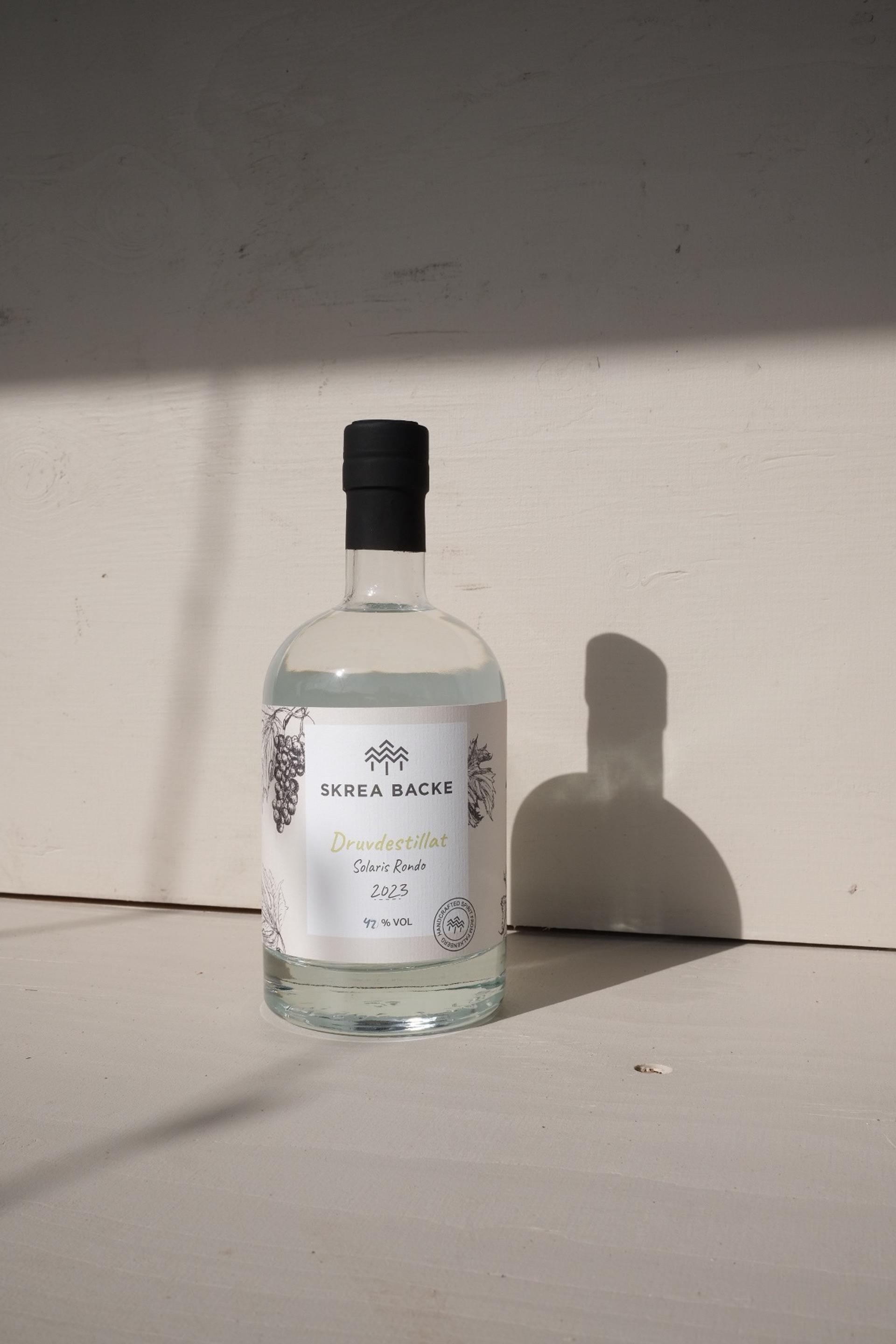 Sprit tillverkad på druvor från skrea