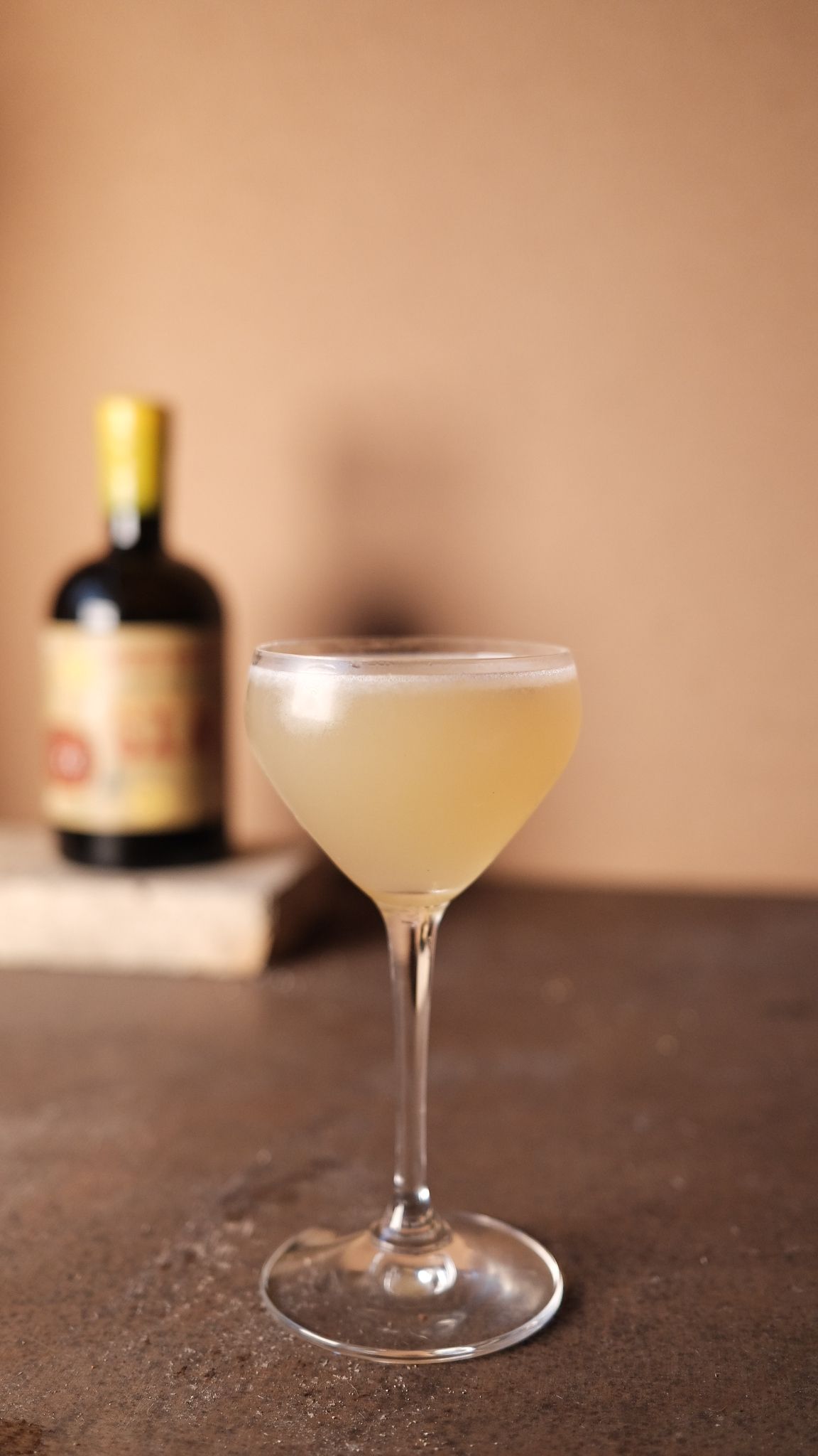 Bild på cocktailen Bee's knees deluxe