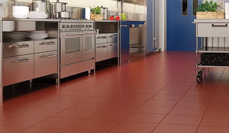 ¿Por qué tu restaurante debería contar con un correcto Plan de Limpieza y Desinfección?
