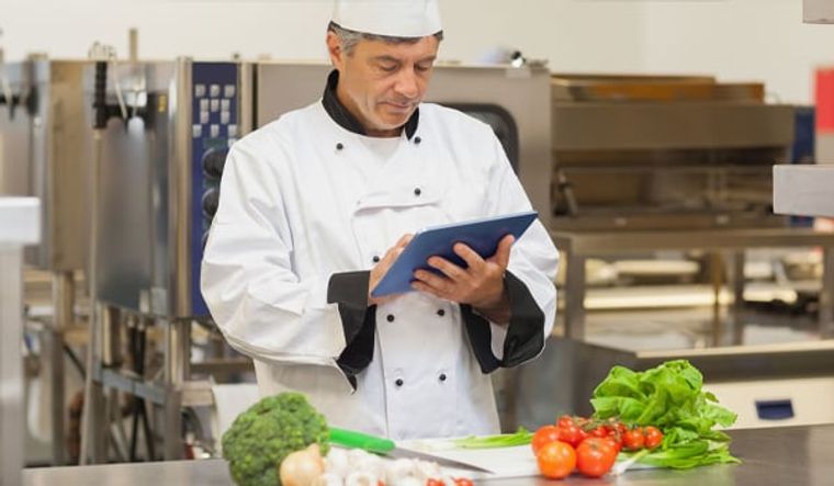 10 claves para elegir tu proveedor de productos para limpieza en un restaurante