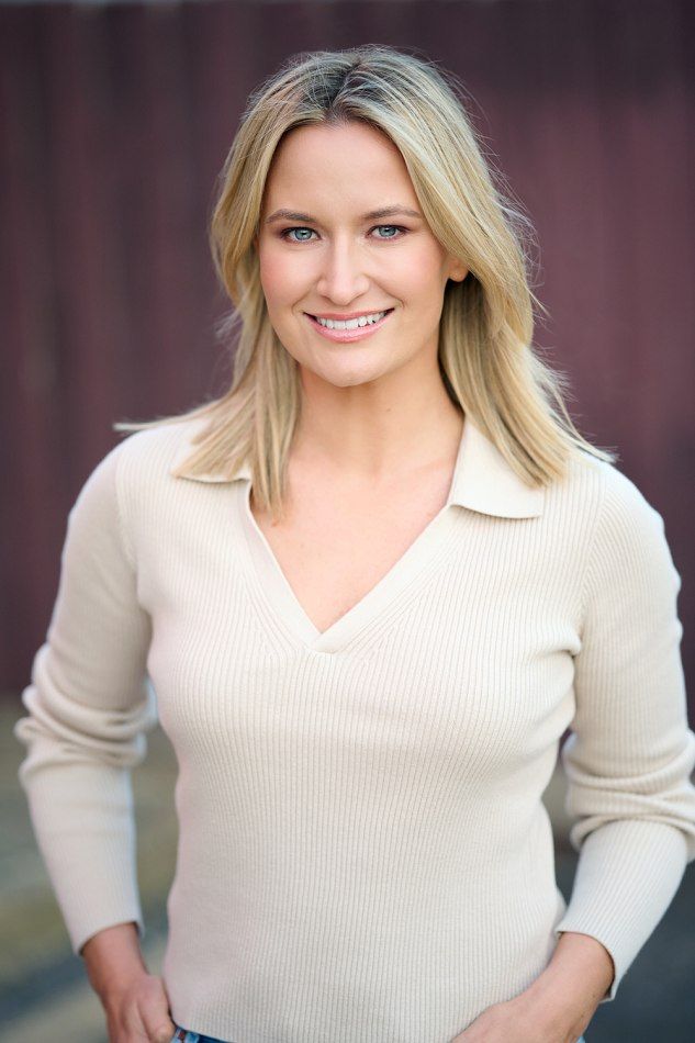 Katie Campbell — photo 2