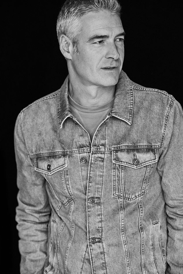 Ian Lawless — photo 11