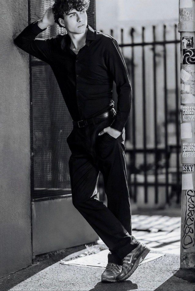 Seth Miller — photo 6