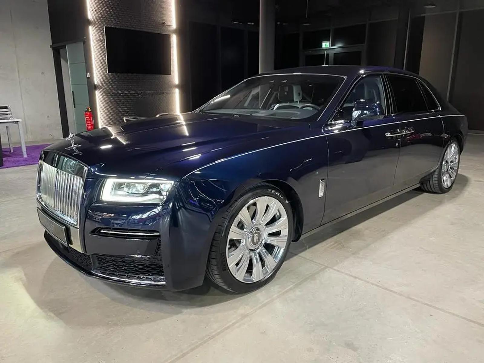 Rolls-Royce Ghost Long – 3