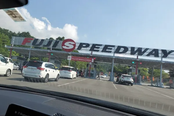 2歳児を連れてSUPER GT観戦してきた。