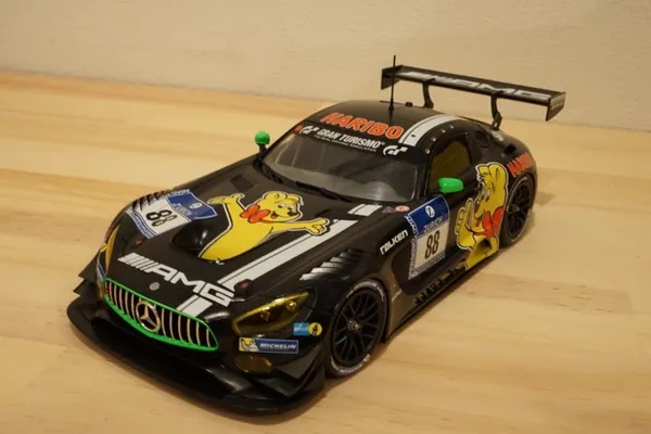 【プラモ製作記】タミヤ 1/24 メルセデスAMG GT3 \HARIBO\ #5 完成