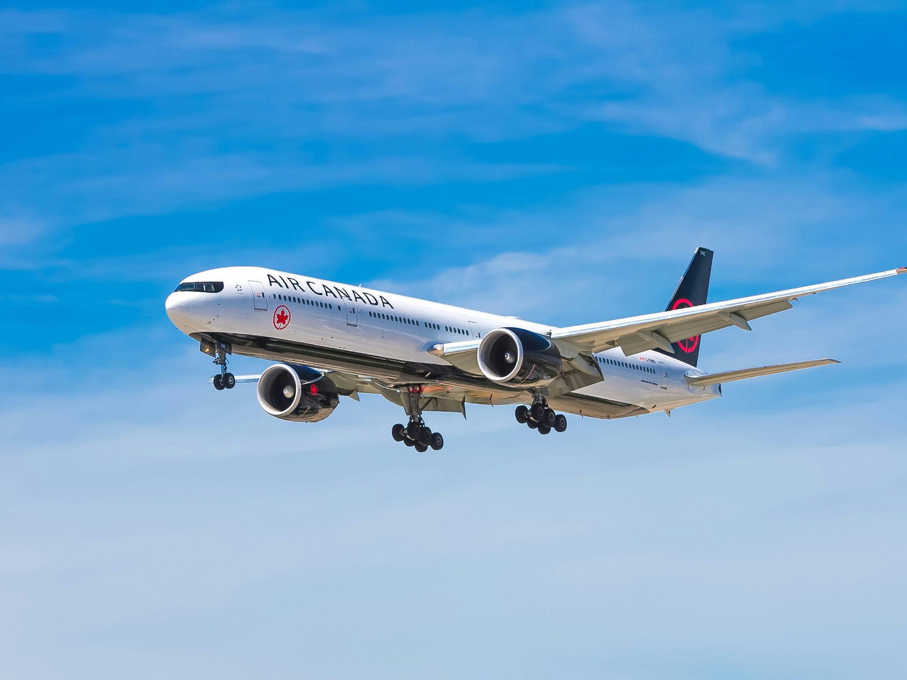 Air Canada Livery on the Boeing 777 as it lands