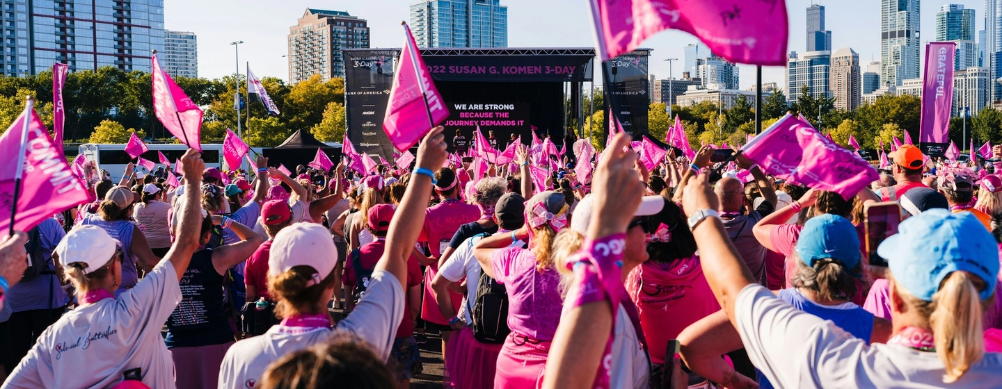 Thousands of supporters at Susan G. Komen Rally for the Cure event