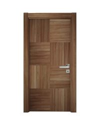 Decouvrez la Porte en Bois Naturel 315, une porte interieure elegante et personnalisable concue p...