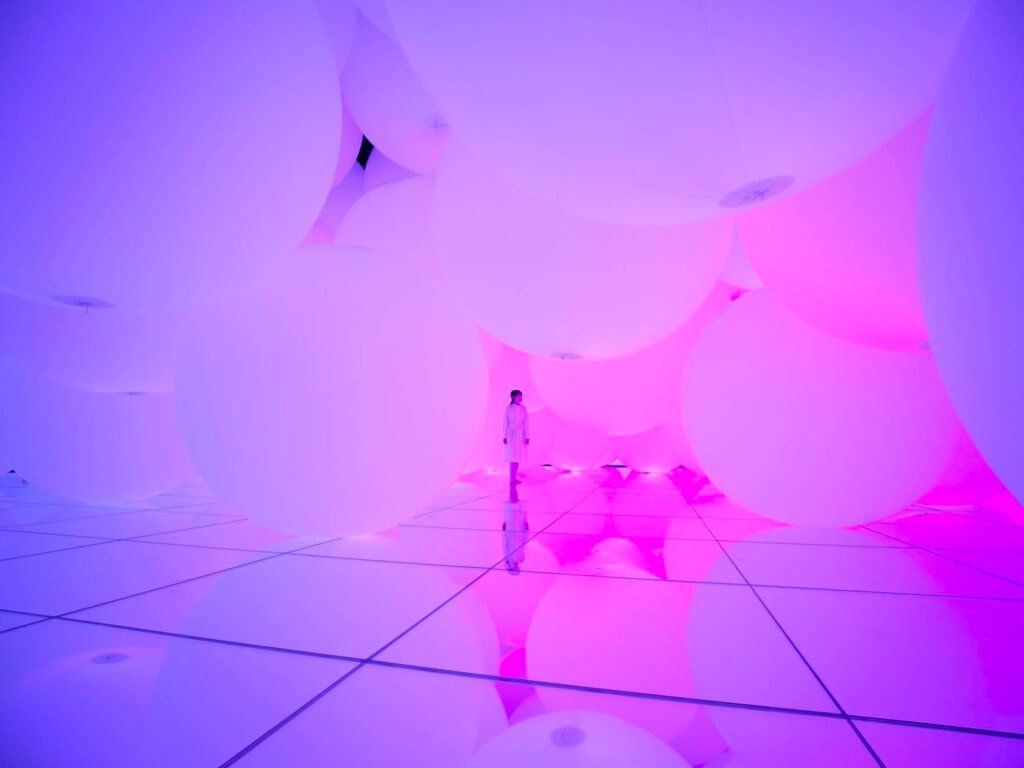 Team Lab: Borderless and Planets Digital Art Museums