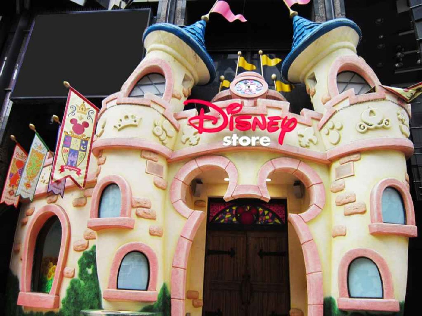 Disney Store Shibuya Koen Dori - Tokyo, Japan