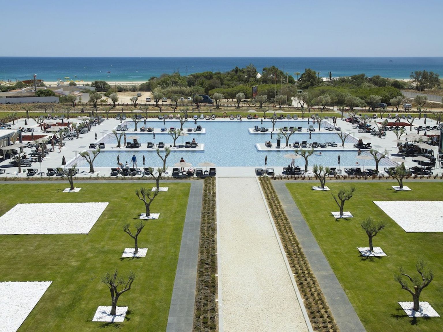 hotell med pool