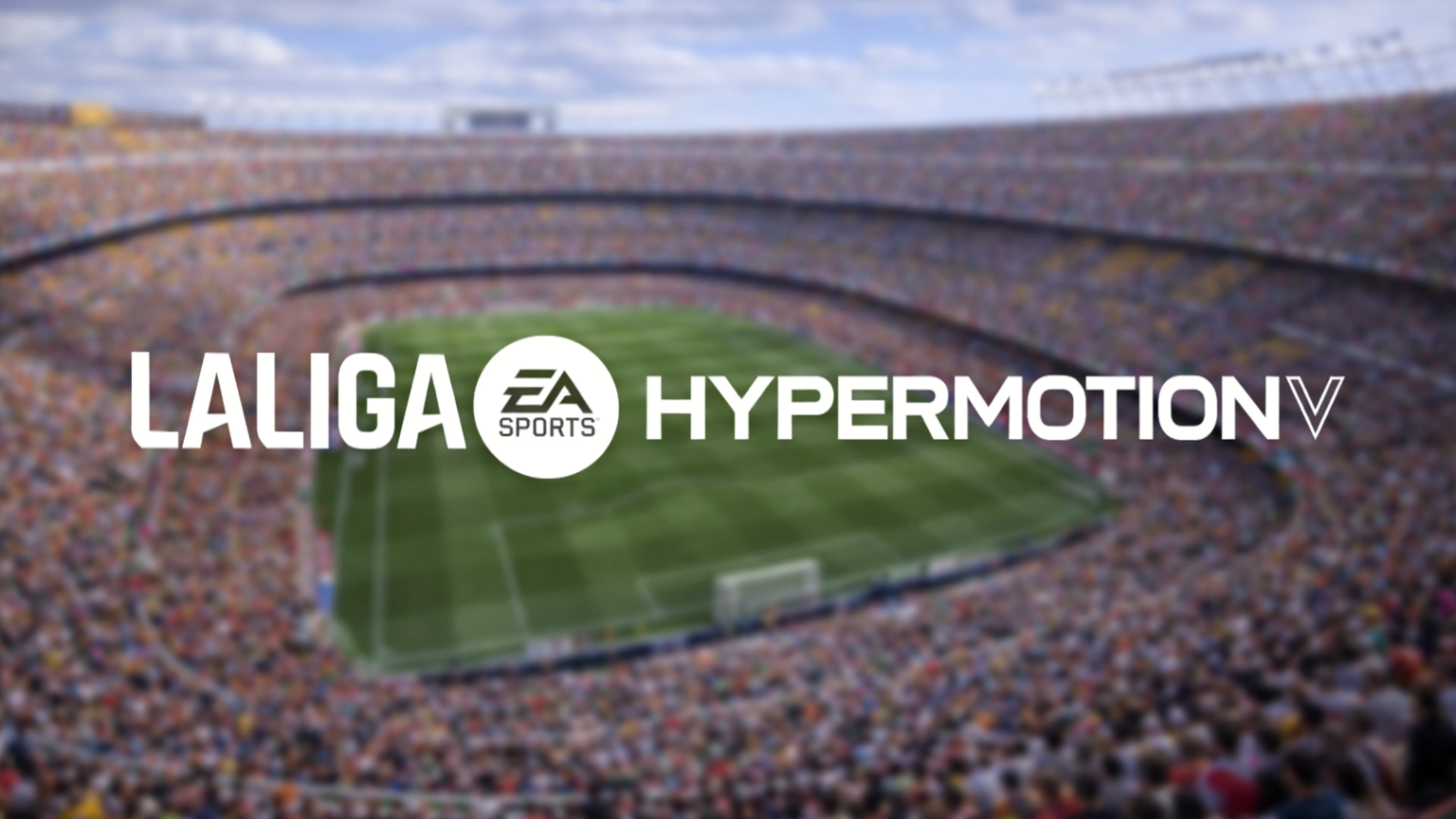 Texto de LALIGA EA SPORTS HYPERMOTION V superpuesto sobre una imagen borrosa de un estadio de fútbol lleno de gente.