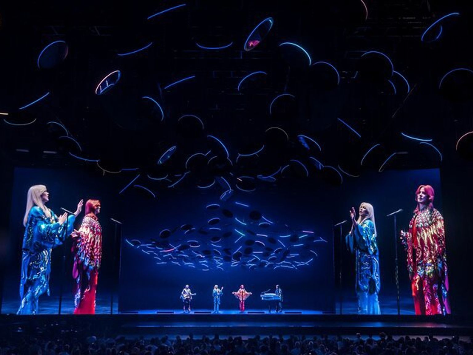 Abba Voyage opptreden på scenen