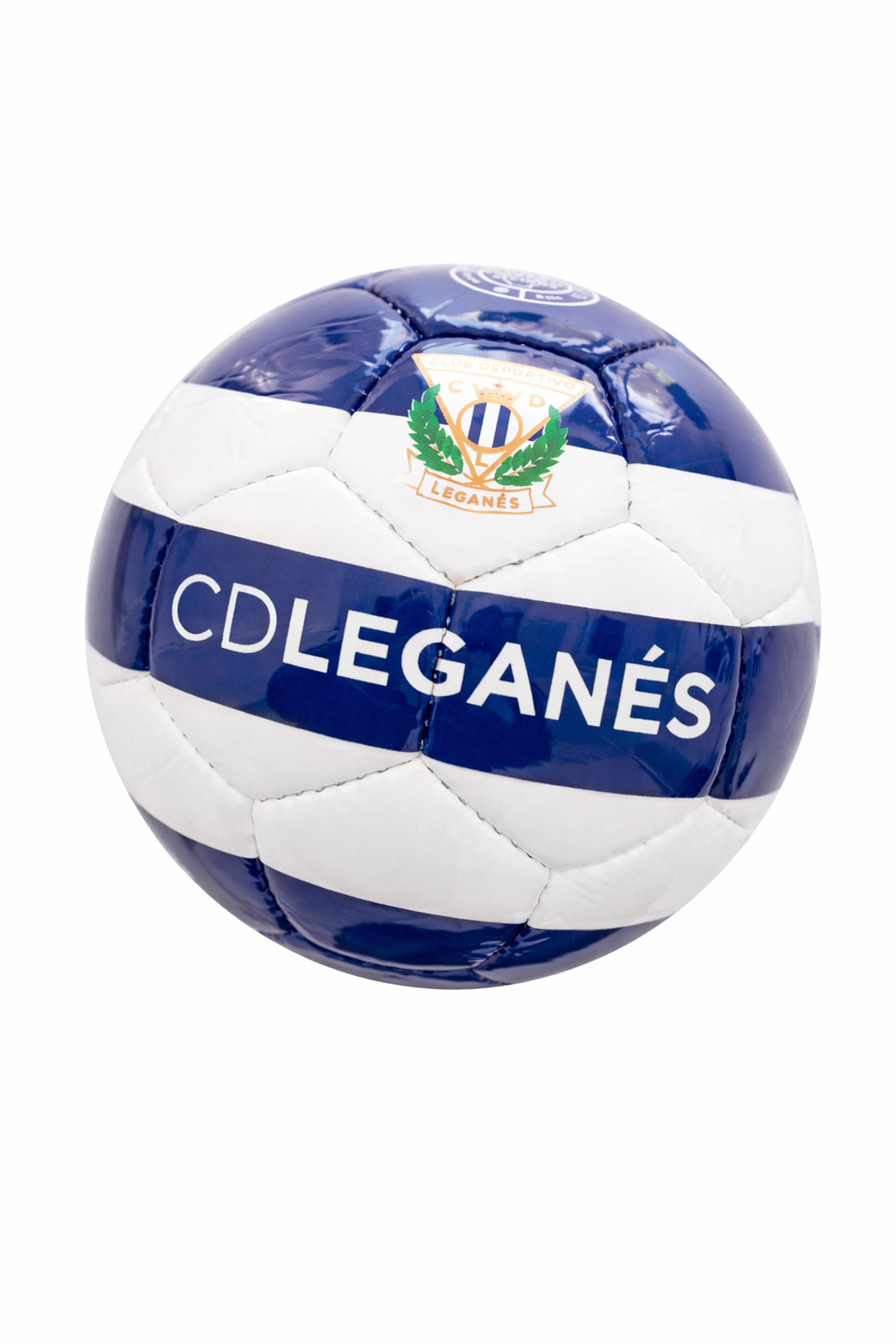 Uma bola de futebol branca e azul às riscas com o logótipo e o nome do CD Leganés.