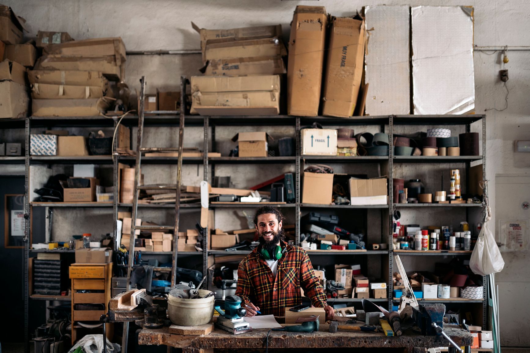 Stocksy_txp30fd4a93Sji300_Medium_4021735