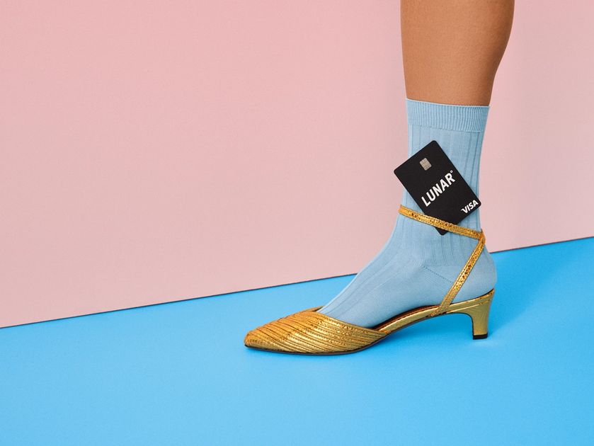 Lunar_Private_Card_Standard_Goldshoe