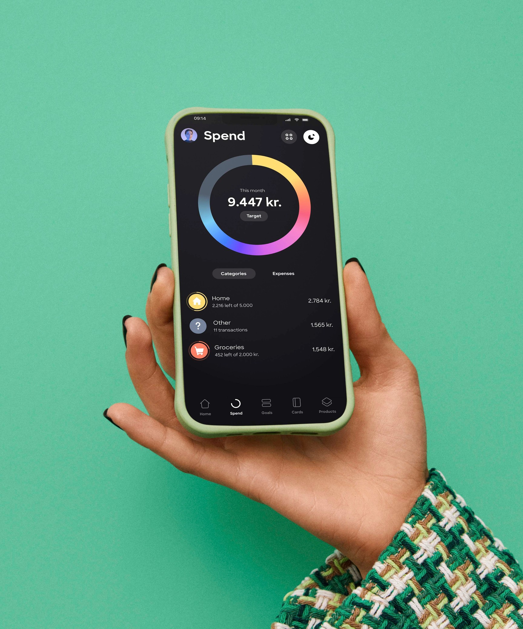 Lunar_App_Mint_woman_Spend (EN)_Lowres