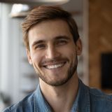 Frank, Trustpilot, April 4 2023.**