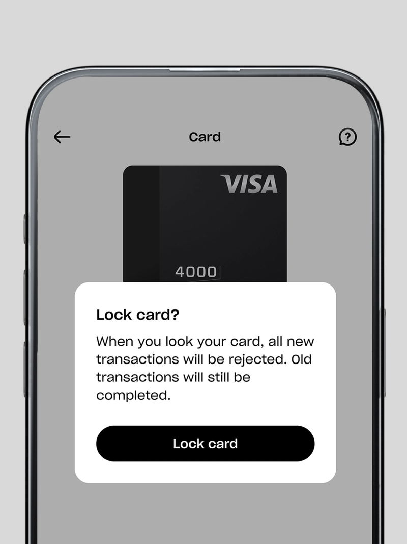 Et skærmbillede af en mobilapp, der viser en prompt om at spærre et digitalt Visa-kort, som forklarer konsekvenserne og har en "Spær kort"-knap.