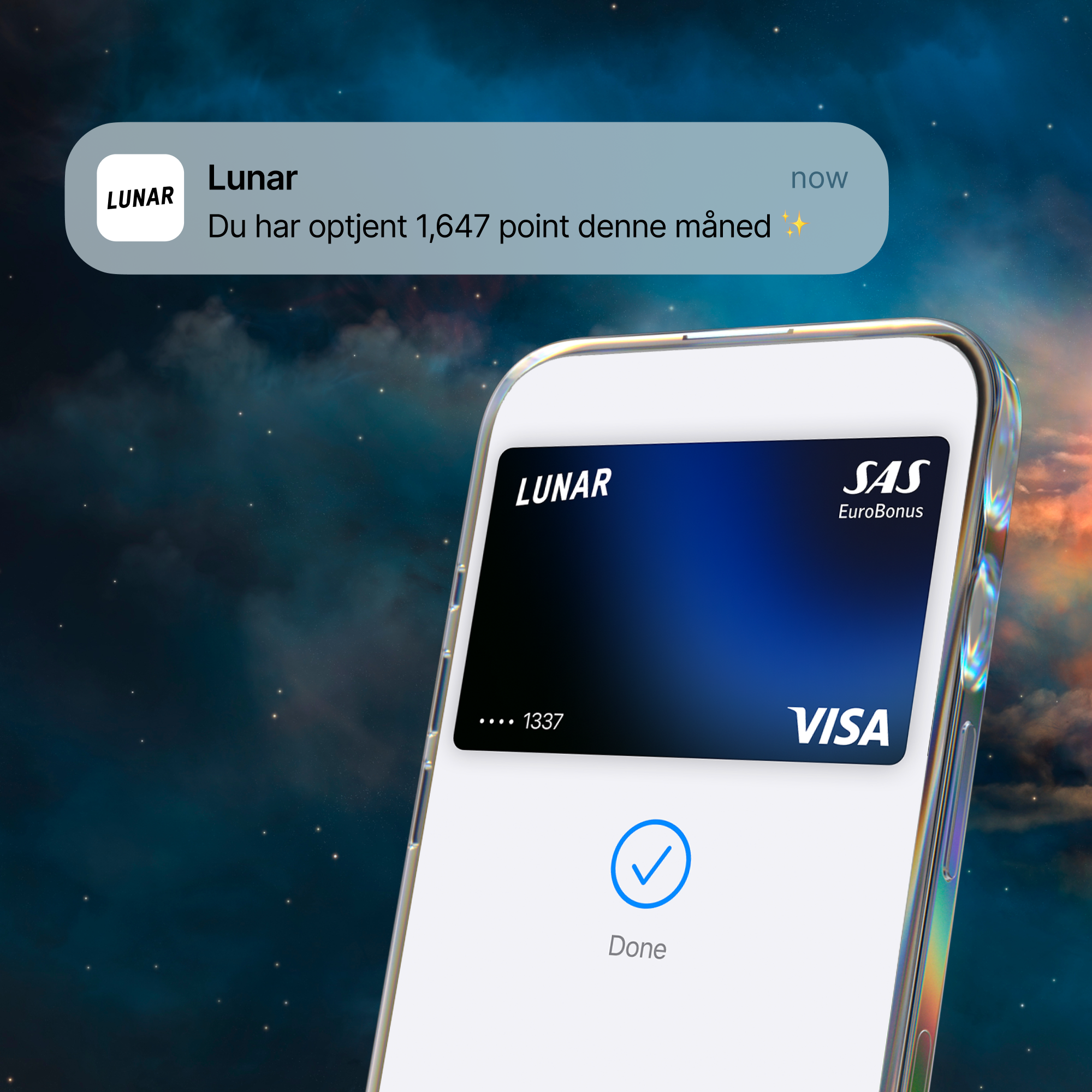 En smartphoneskærm, der viser et digitalt Lunar SAS EuroBonus-kort i Apple Pay, med en push-notifikation ovenover, hvor der står: "You've earned 1,647 points this month."