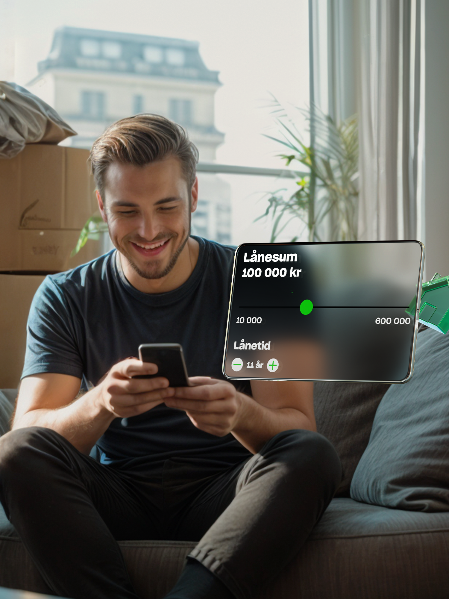 En mann sitter i en sofa omgitt av flytteesker og smiler mens han bruker telefonen. Et futuristisk lånesøknadsgrensesnitt svever foran ham og viser et lån på 100.000 kr.