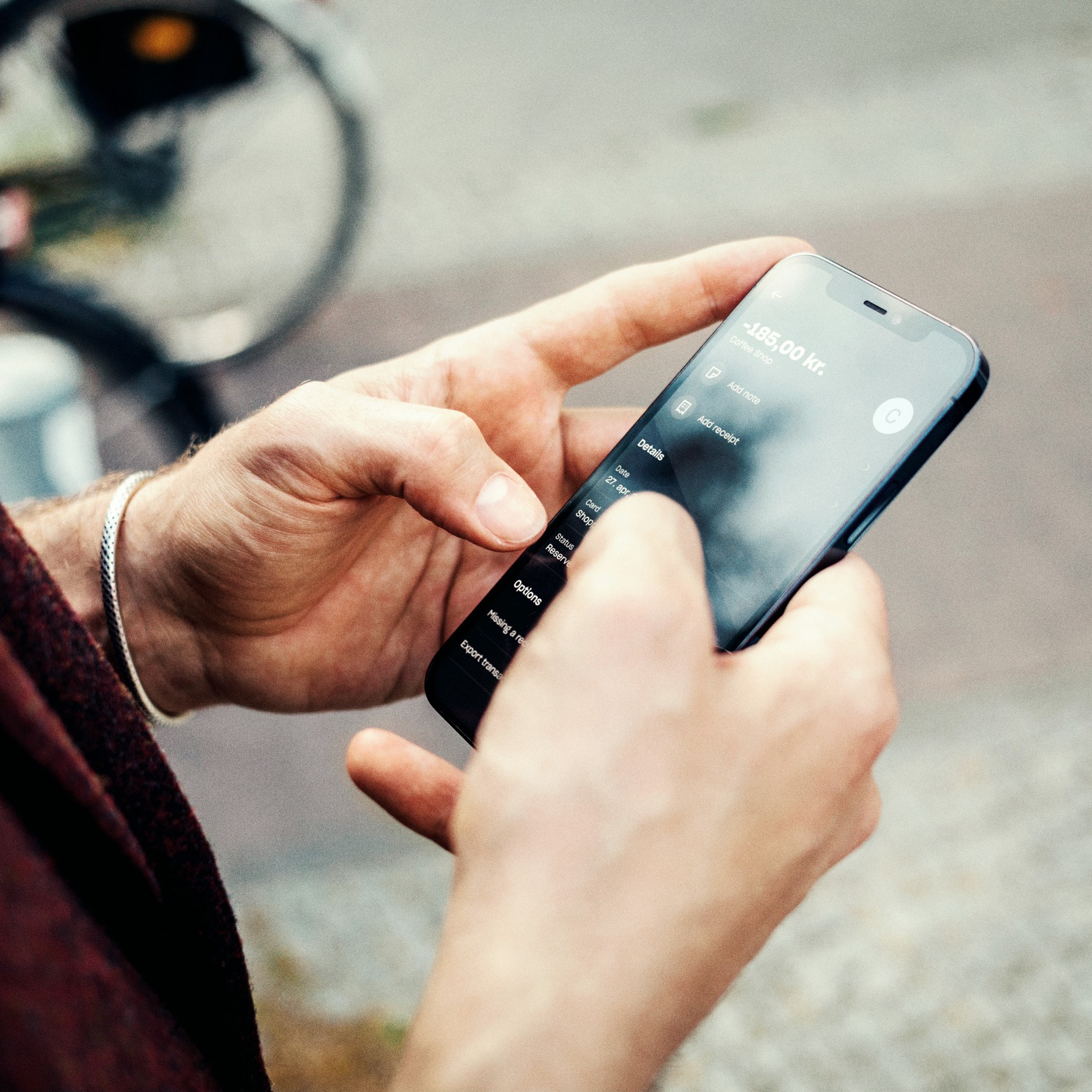 Stocksy_txp1c56b42eXhl300_Large_4723394_retouched_sRGB_UK