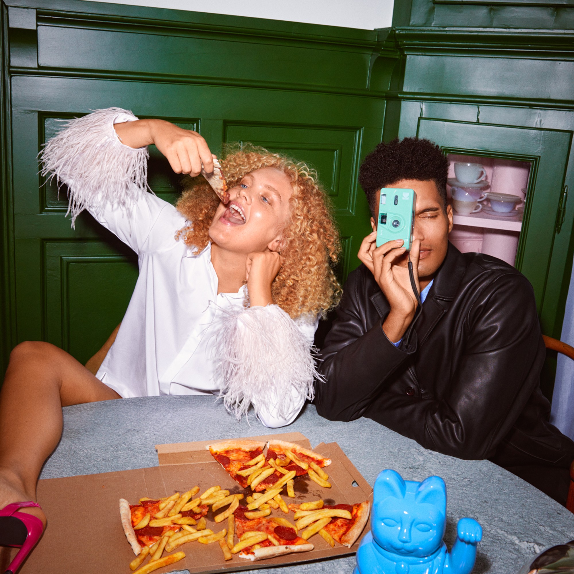 Lunar_Private_Pizza_Standard