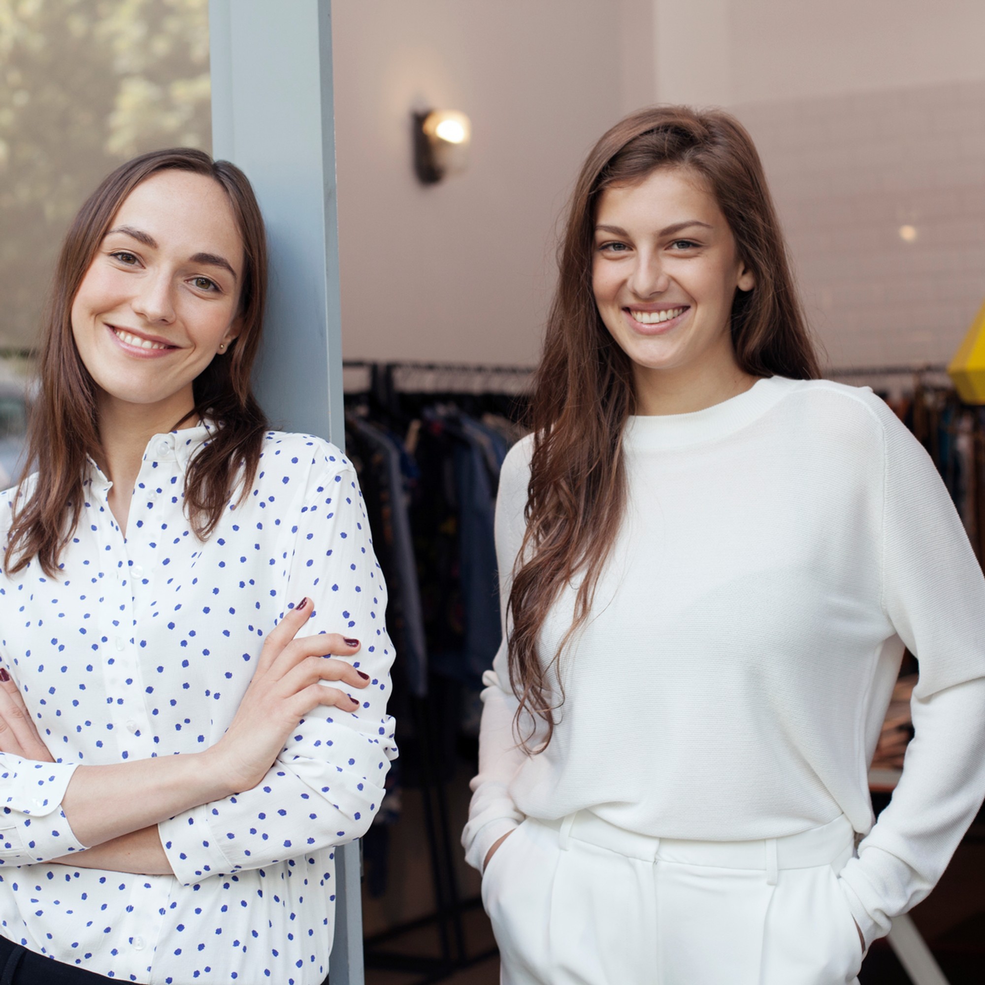 Stocksy_txp30fd4a93Sji300_Medium_1067154