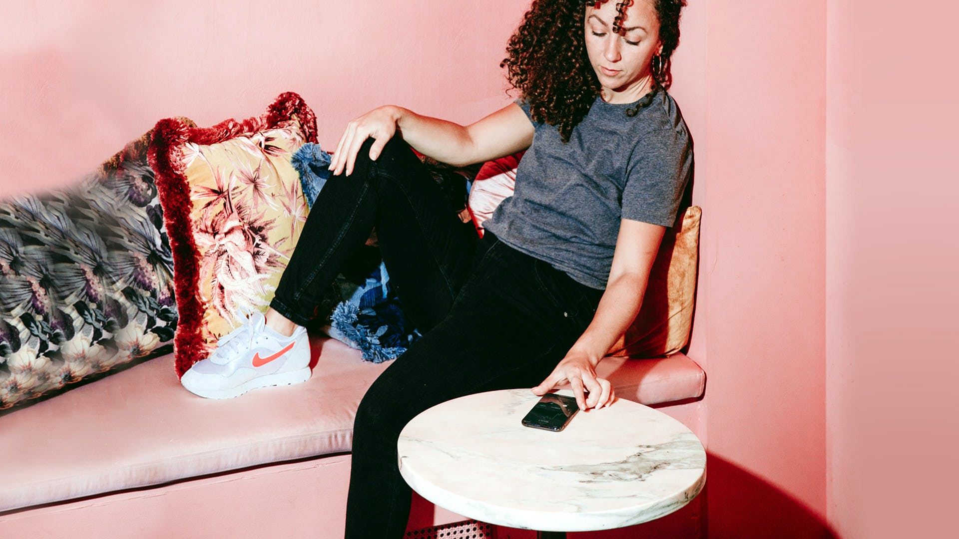 af9d0afe-e223-427c-a109-d56dba6ad6c6_invest-hero-optimized