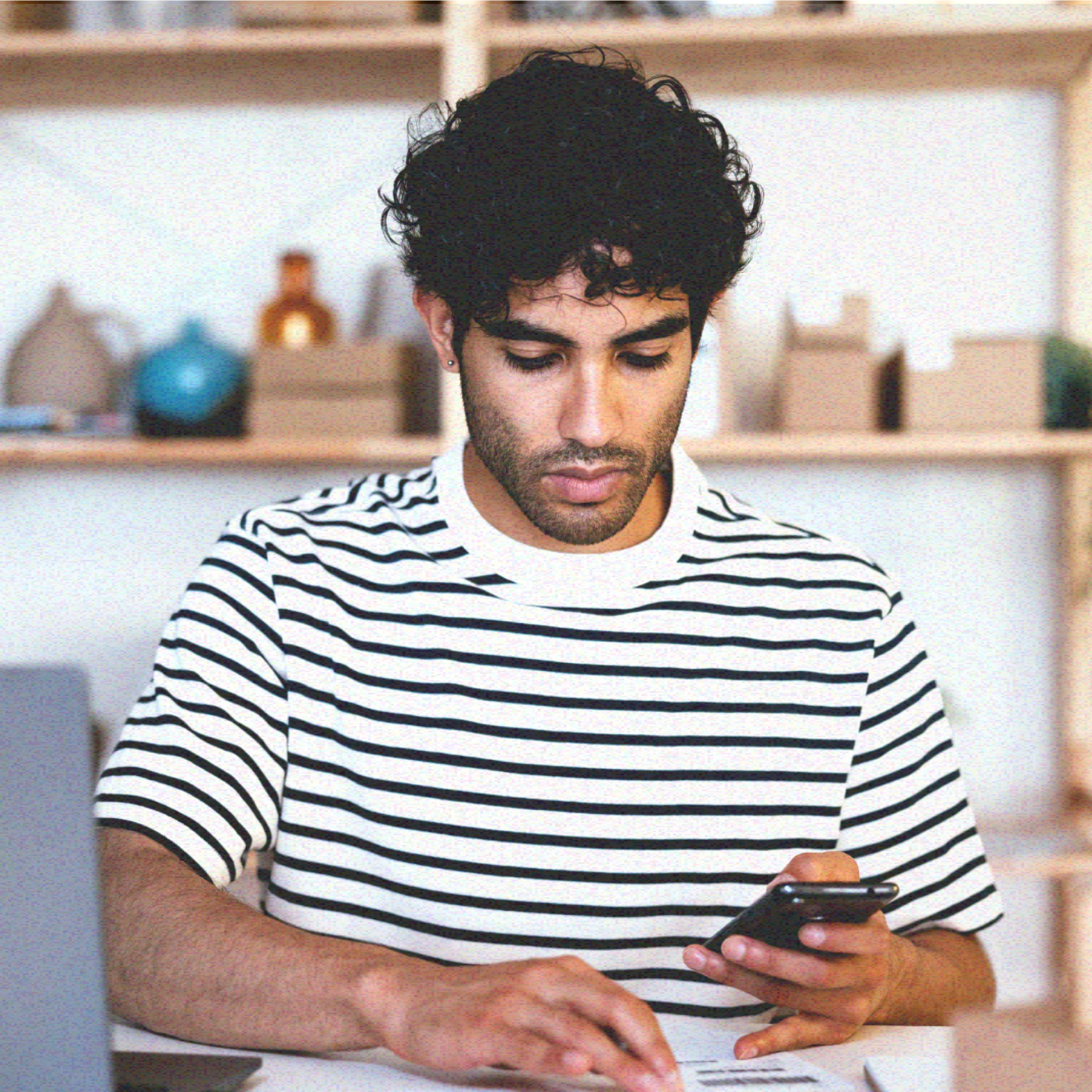 Hero Image + Notification (3)