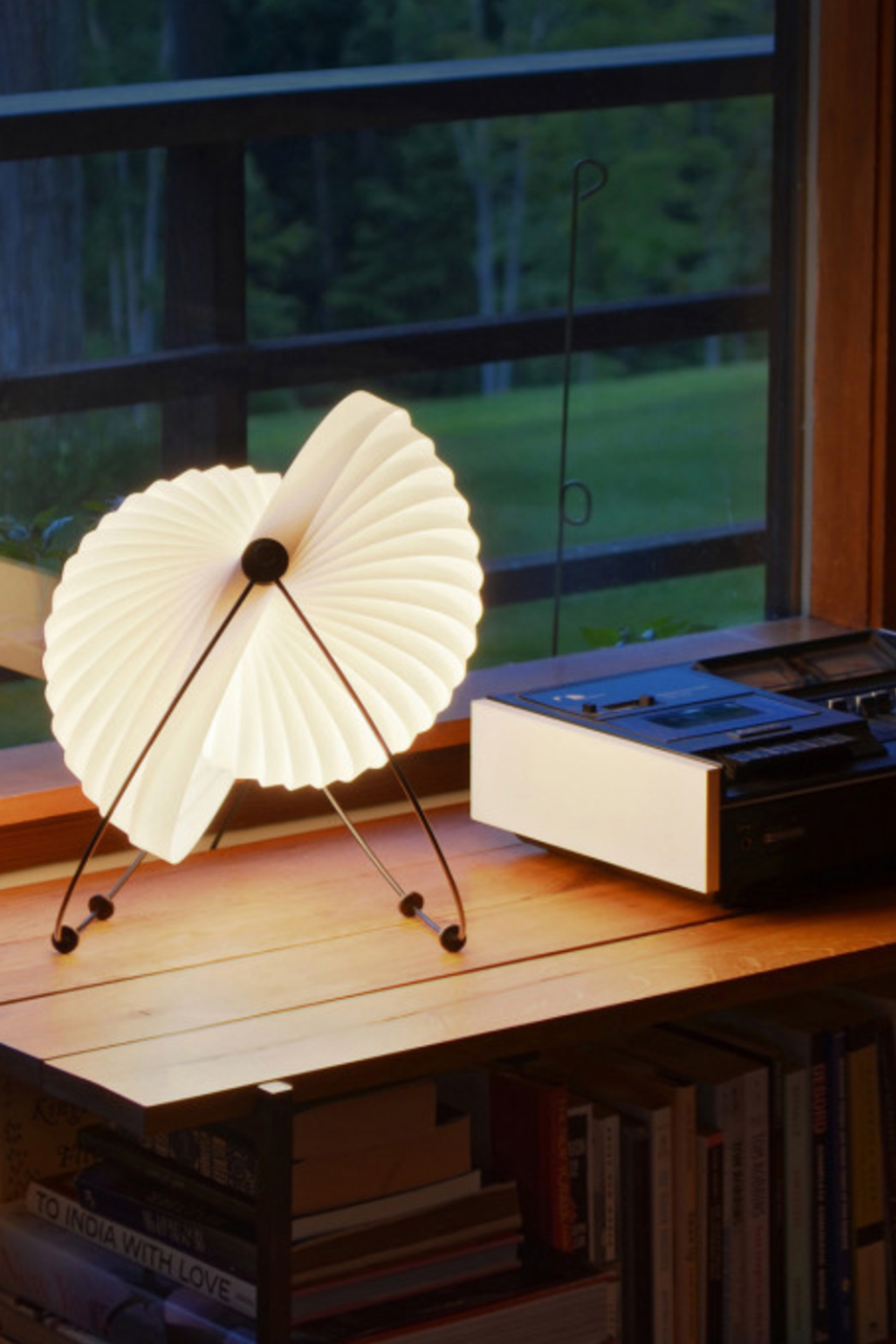 Eclipse Lamp by Maurico Klabin