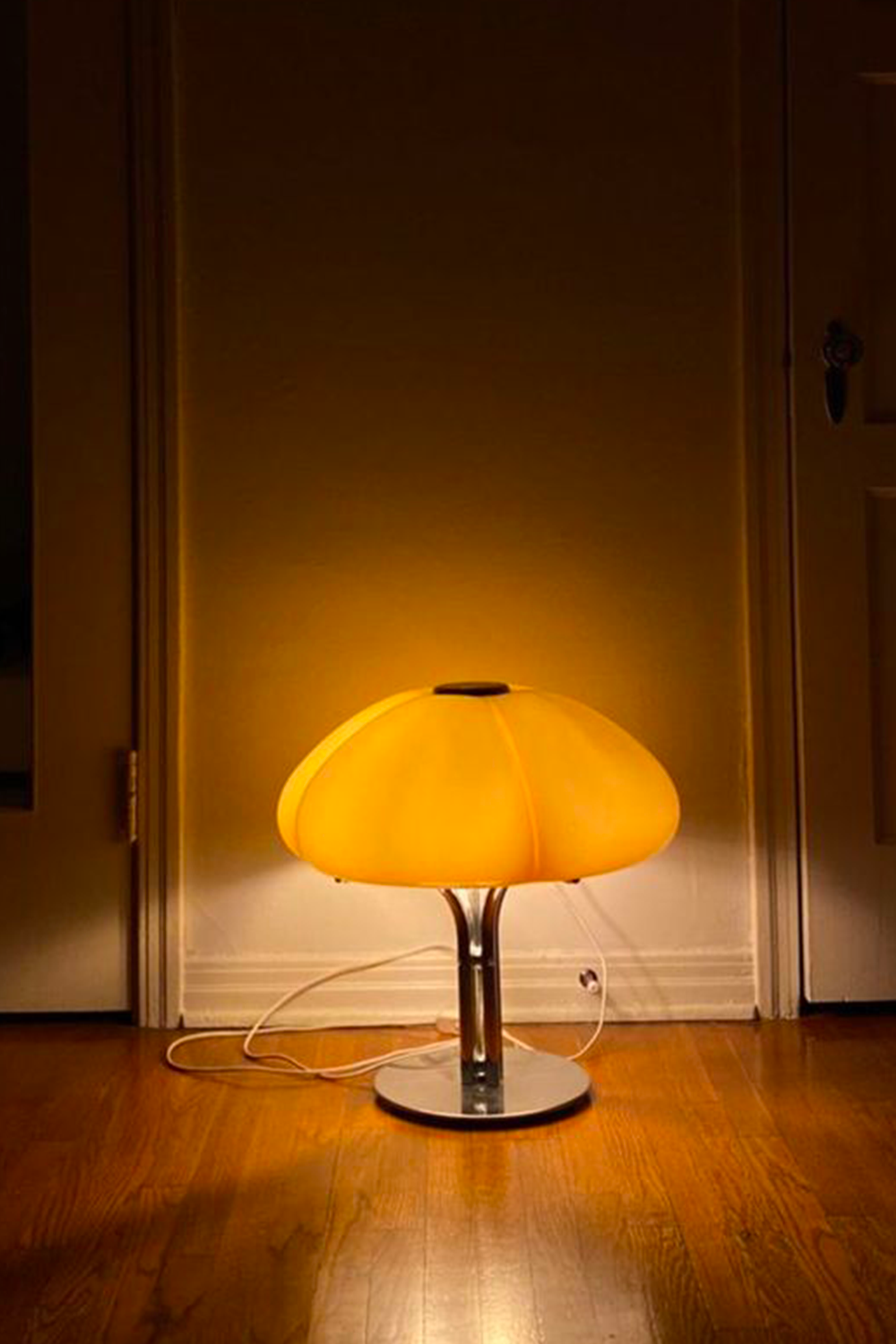 Quadrifoglio Lamp by Gae Aulenti