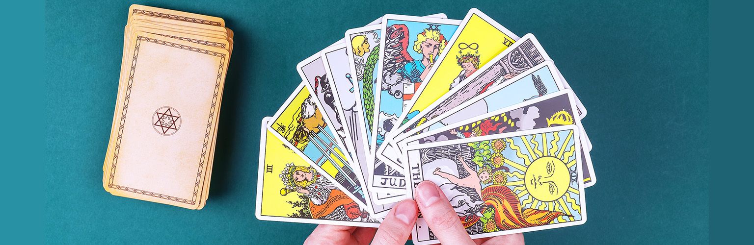 How Many Cards Are in a Tarot Deck?