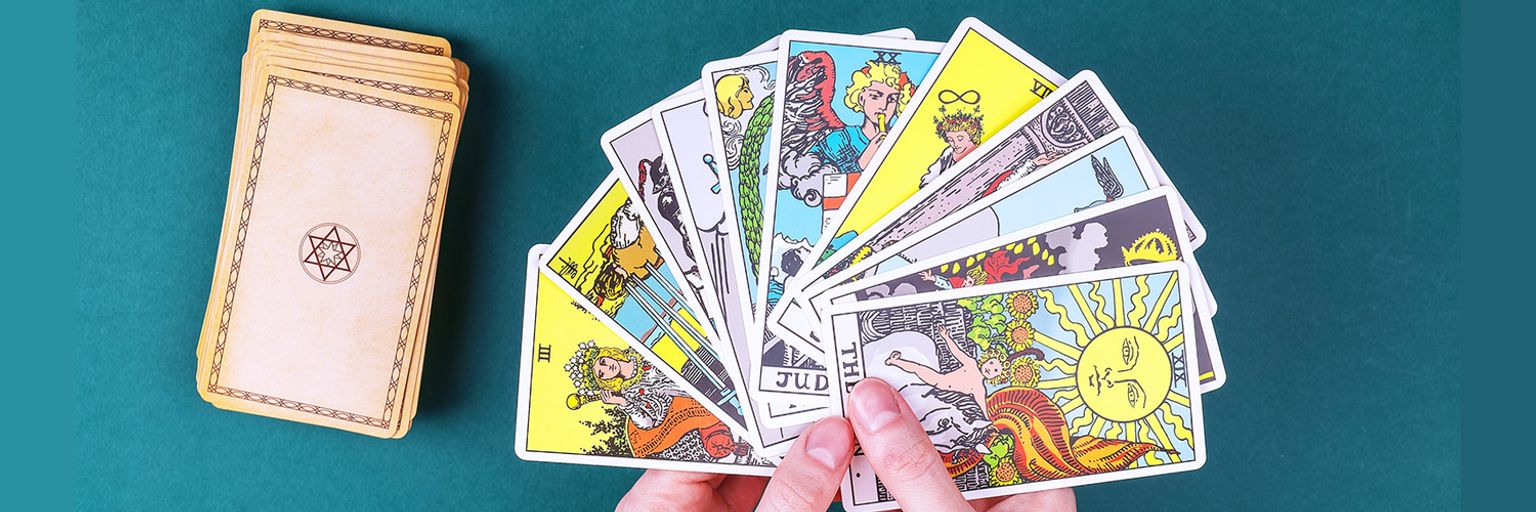 How Many Cards Are in a Tarot Deck?