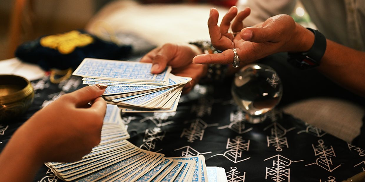 What Is a Tarot Reading?