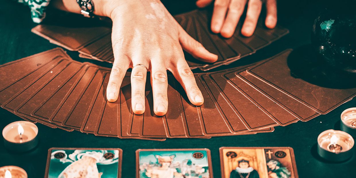 What Is a Tarot Reading?