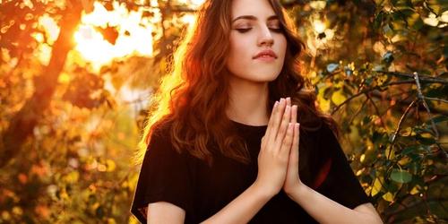 A woman practicing spiritual healing