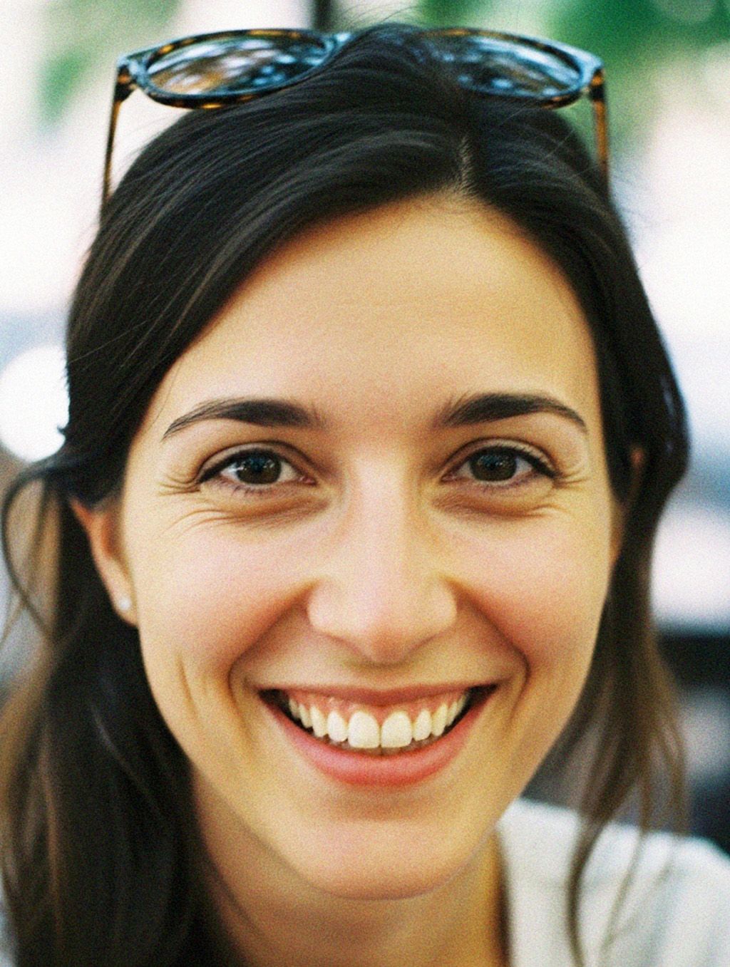 Sarah LutterLoch - Trusted Psychics Author