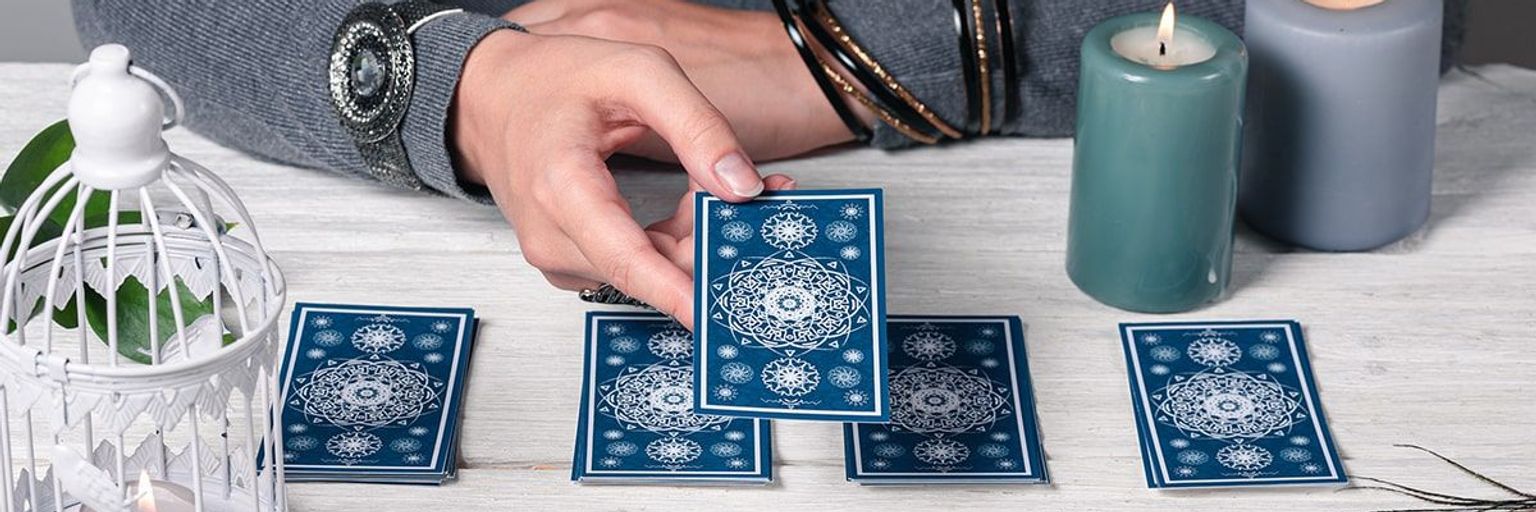 Here’s How to Get Affordable Tarot Phone Readings in the UK
