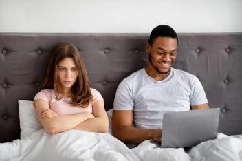 What to Do When You Feel Ignored in Your Relationship
