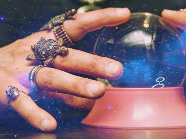 How to Become a Clairvoyant