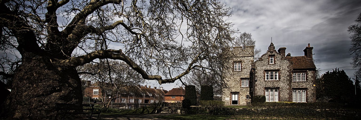 How to Do Ghost Hunting?