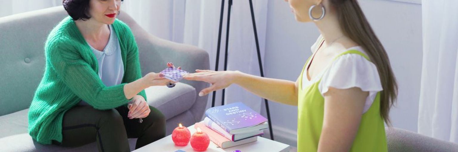 How Will a Career Tarot Reading Benefit You?