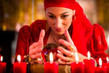 How Do Clairvoyants Work?