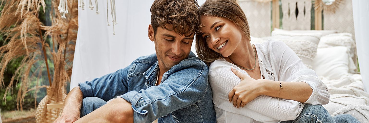 How to Tell When Someone Likes You?