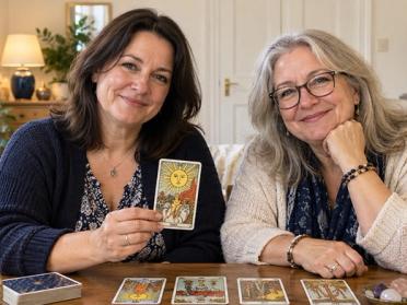 Top 10 Tarot Readers UK - With Trusted Psychics