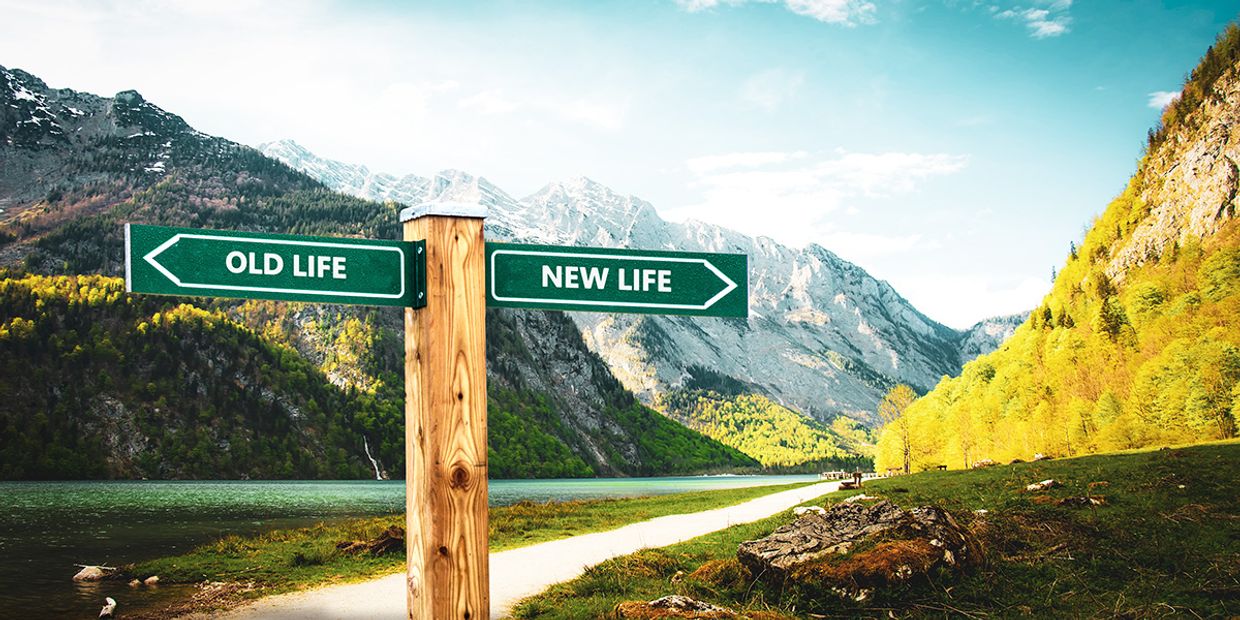 An image showing options of, old life or new life.