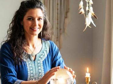 What Can a Psychic Reader Tell You?