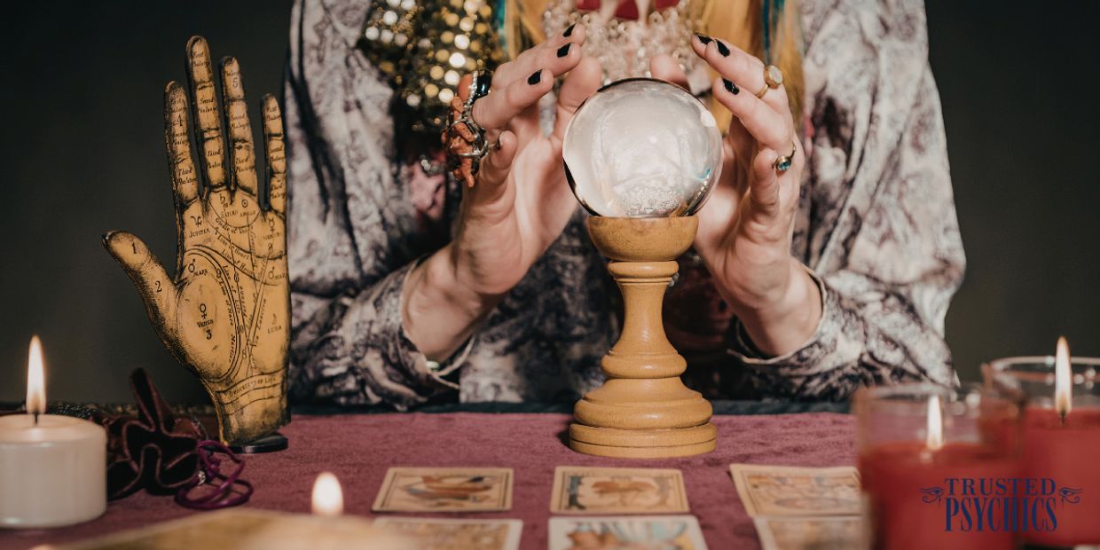 How to Find a Reliable Online Psychic Reading - Woman using her crystal ball.